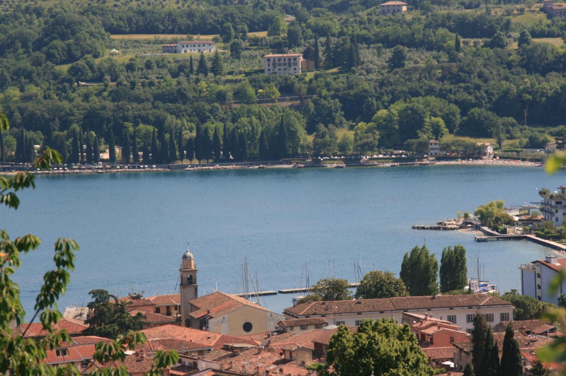 Agriturismo Podere Nigriano サロ エクステリア 写真