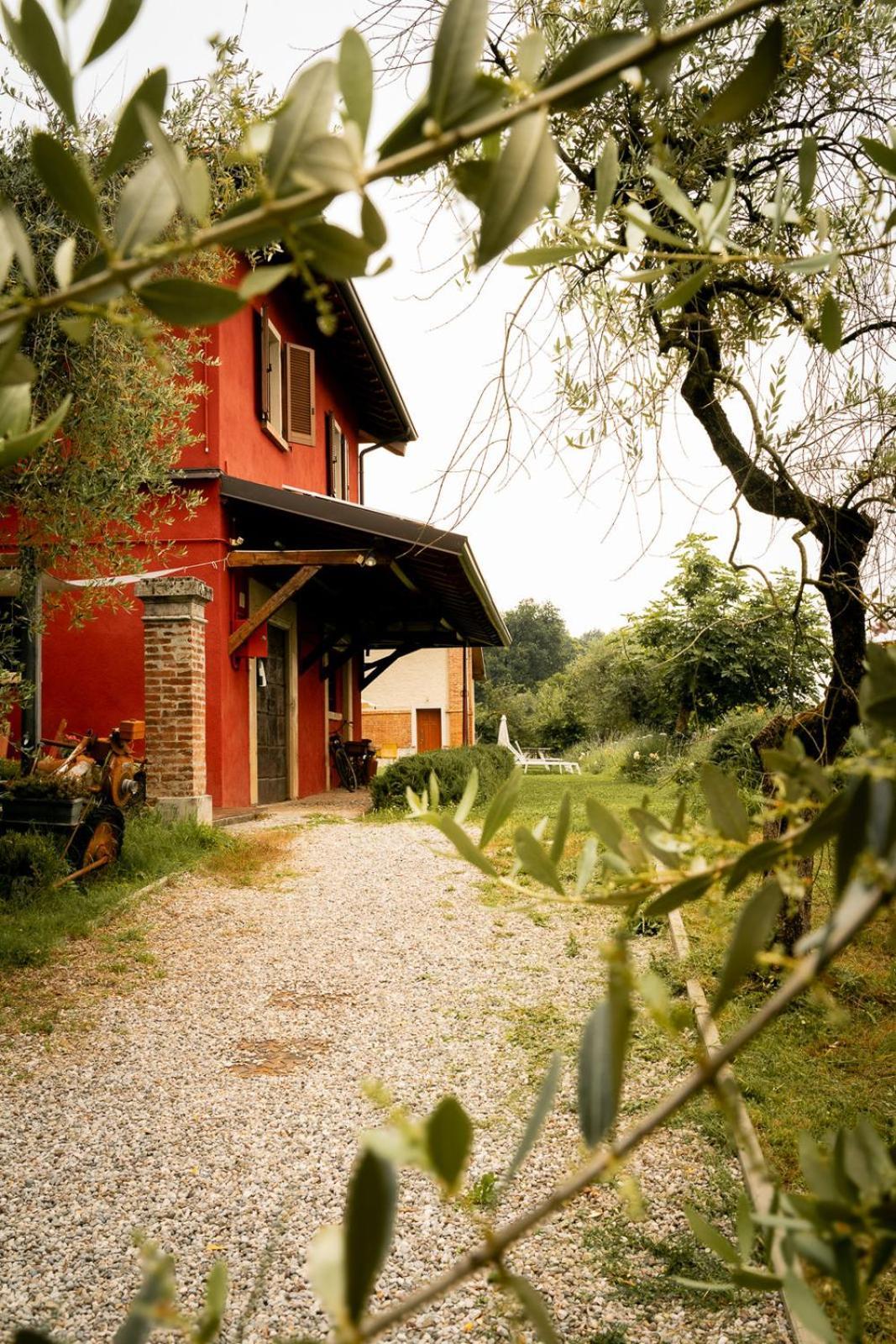 Agriturismo Podere Nigriano サロ エクステリア 写真