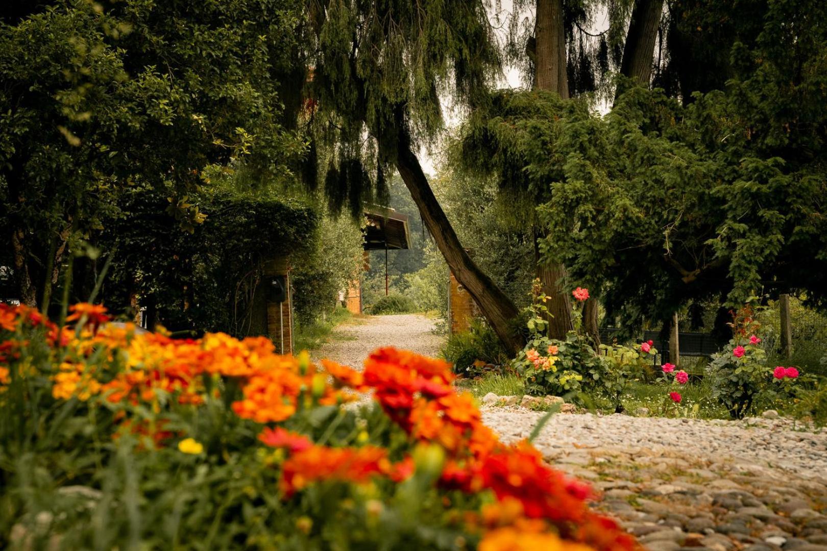 Agriturismo Podere Nigriano サロ エクステリア 写真