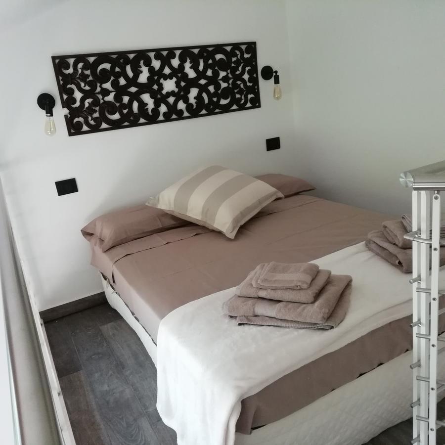 Agriturismo Podere Nigriano サロ エクステリア 写真