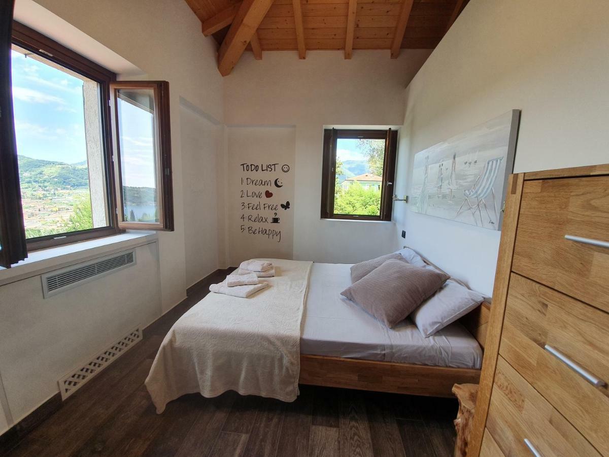 Agriturismo Podere Nigriano サロ エクステリア 写真