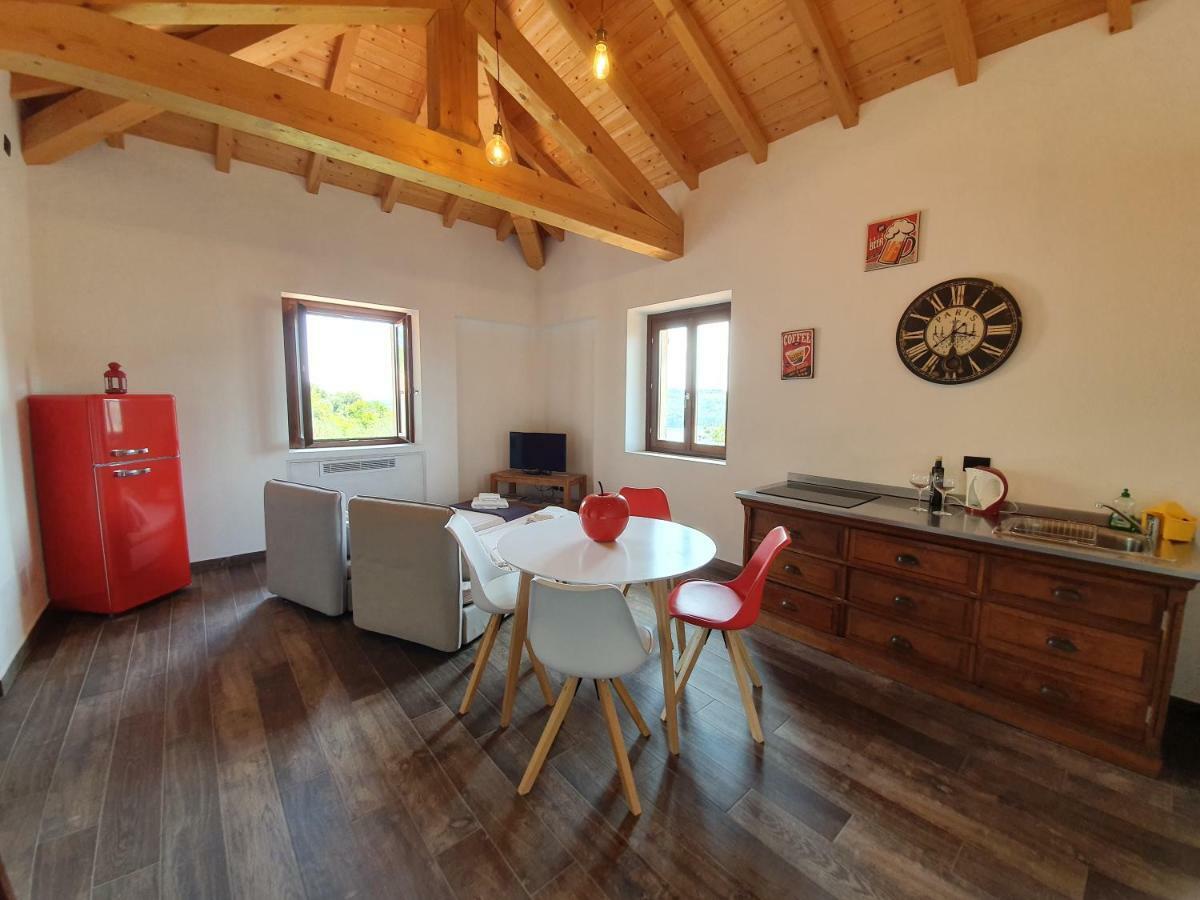 Agriturismo Podere Nigriano サロ エクステリア 写真
