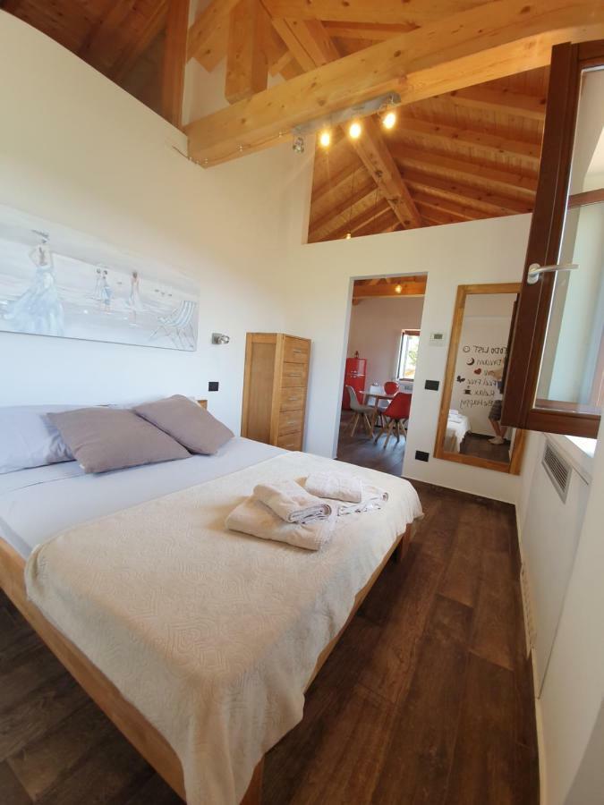 Agriturismo Podere Nigriano サロ エクステリア 写真